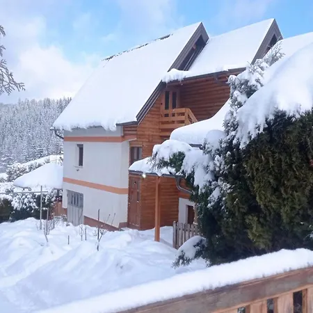 Lodge Forest Escape *