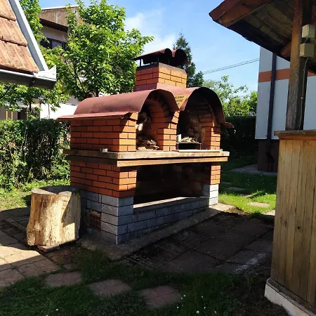 Forest Escape Деревянный коттедж Пале