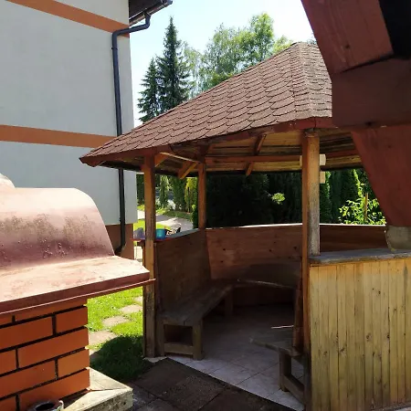 Forest Escape Деревянный коттедж *