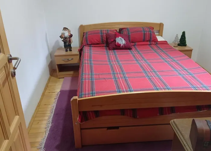 Lodge Forest Escape *