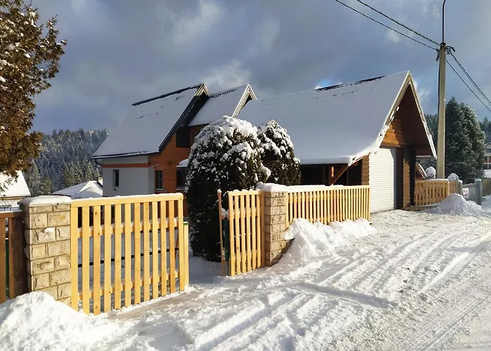 Forest Escape Lodge *