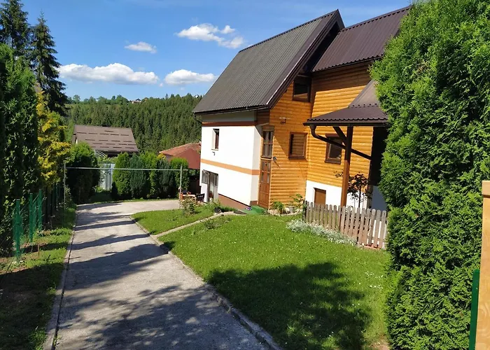 Forest Escape * Pale